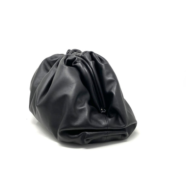 Bottega Venera★素敵！Leather Double Pouch with Clutch BOTTEGA VENETA The Pouch large gathered leather clutch | NET