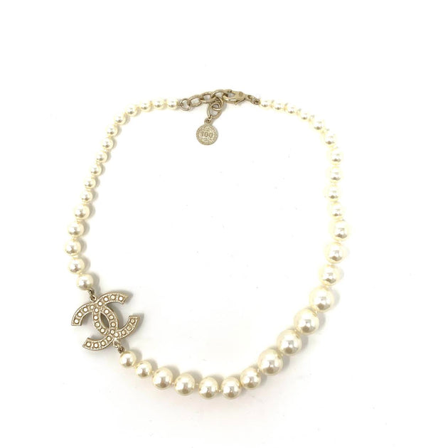 Chanel Faux Pearl Necklace w/ Tags