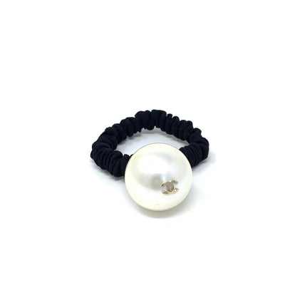 Chanel Faux Pearl Hair Tie headband consignment shop from runway with love