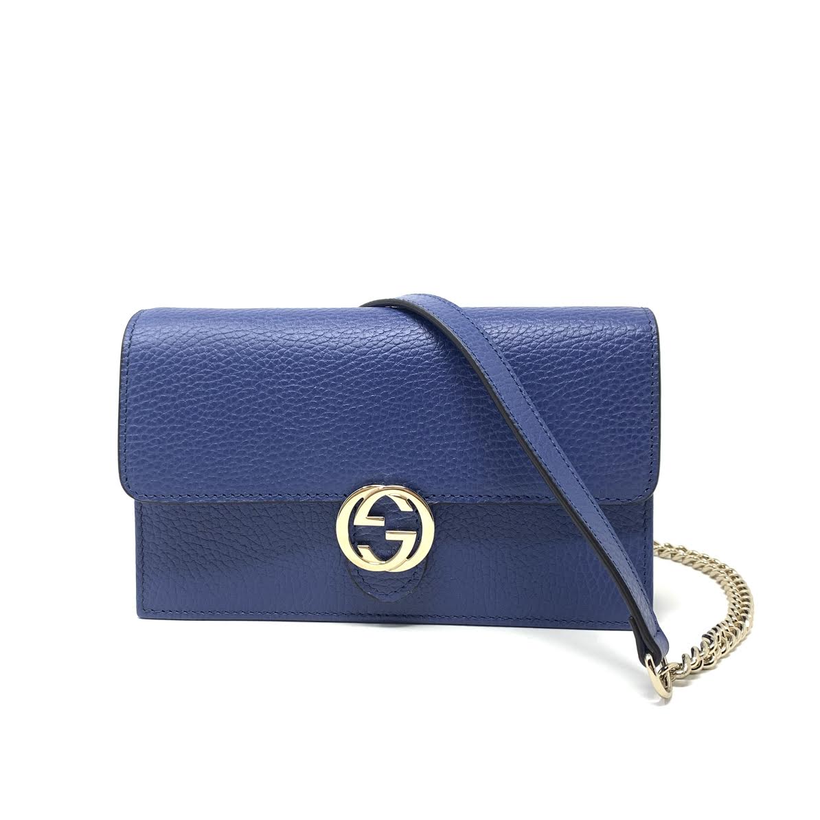 Gucci Interlocking GG Clutch Wallet on Chain Bag