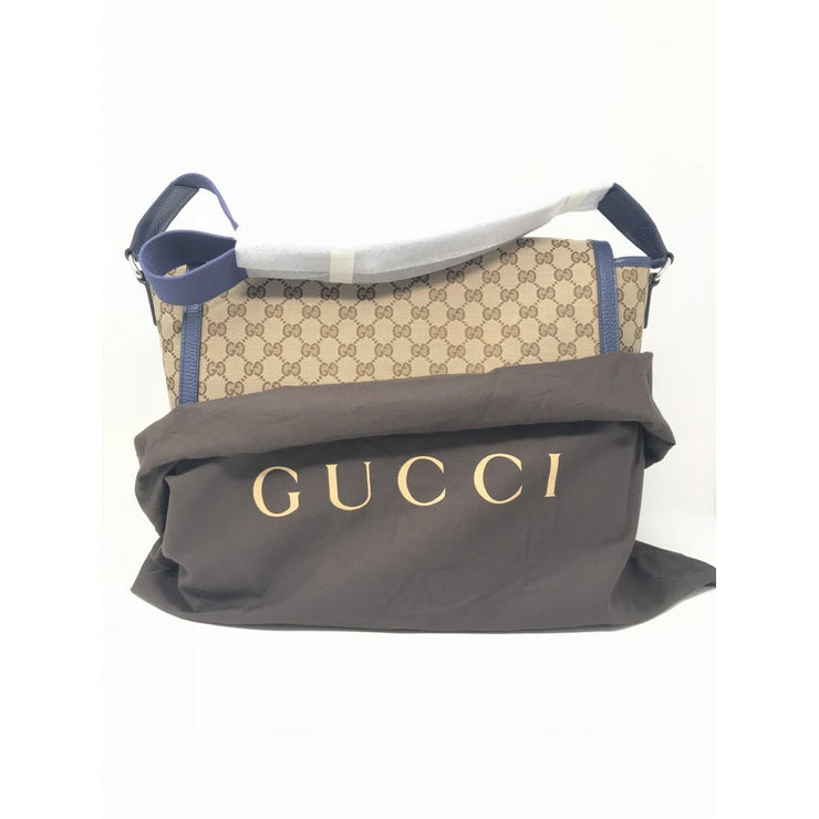 Gucci Diaper Bag in Blue mother changing pad