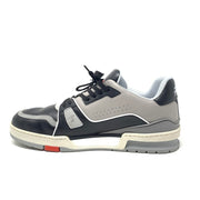 Louis Vuitton 2019 LV Trainer Sneaker - Size 9
