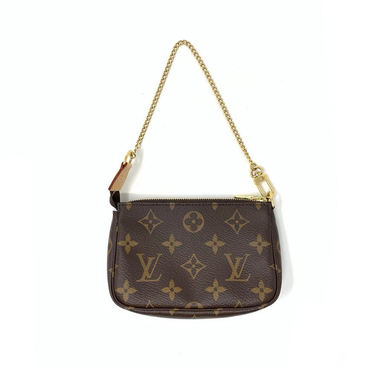 LOUIS VUITTON Monogram Canvas Mini Pochette Accessoires Pouch