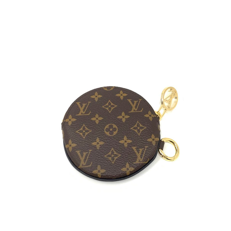 Louis Vuitton Trio Pouch Limited Edition Reverse Monogram Giant at 1stDibs   lv trio pouch, louis vuitton reverse monogram giant trio pouch, trio  pouch louis vuitton