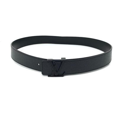 Louis Vuitton Taiga Initiales mens Belt black designer consignment 