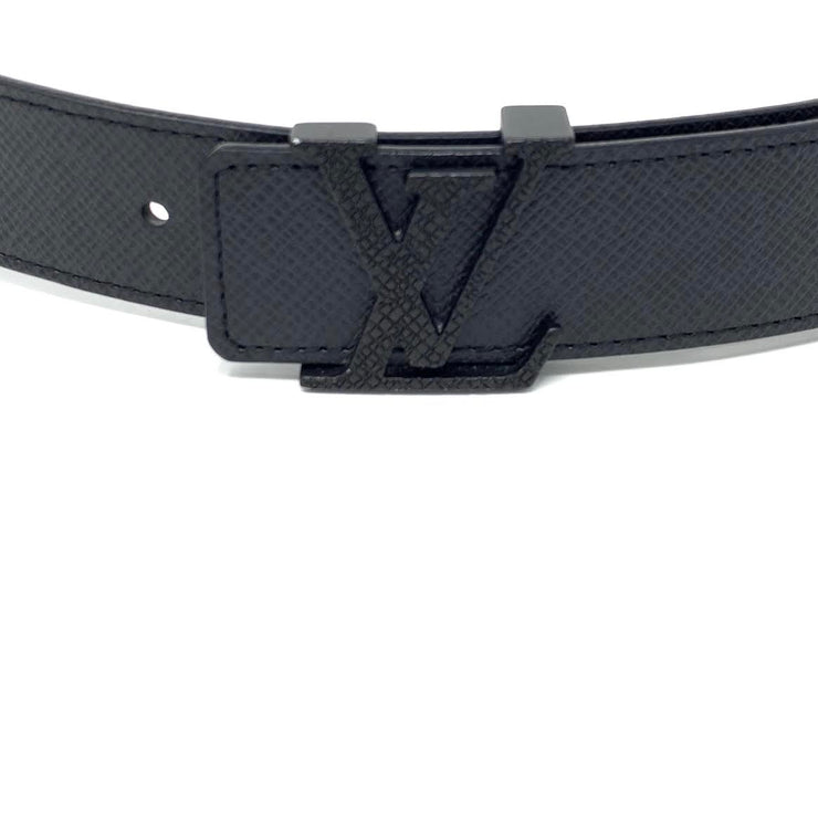 Louis Vuitton Taiga Initiales mens Belt black designer consignment 