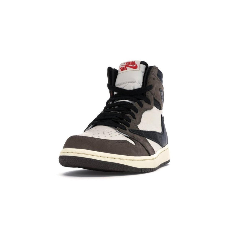 Jordan 1 Retro High Travis Scott w/ Tags - Size 10