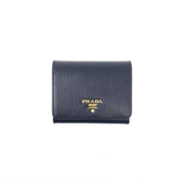 Prada-Vitello-Move-Compact-
